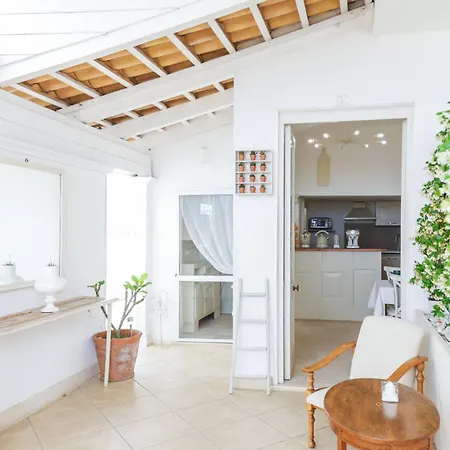Sea Apartment