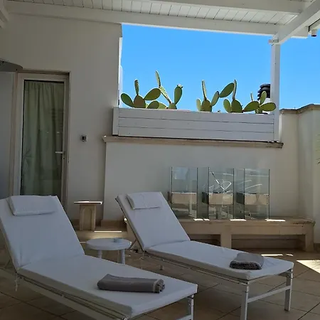 Apartment Sea